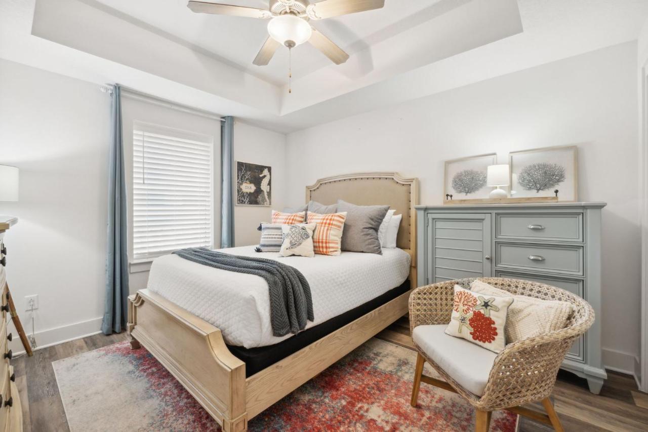 Calypso 3-607 Apartment *